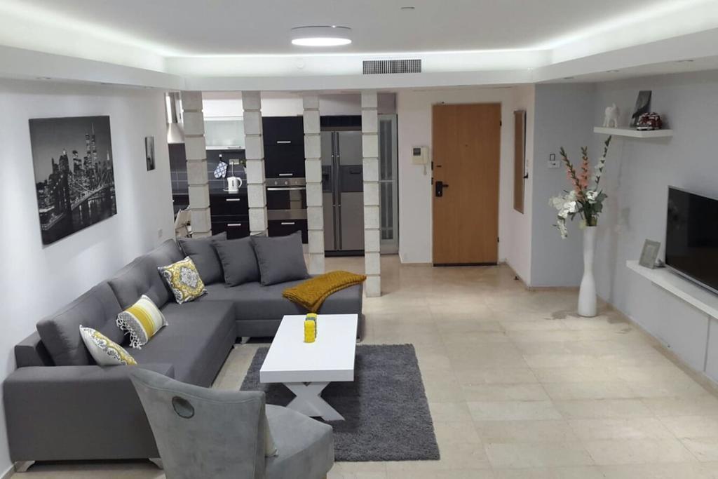 Sweethome26 Eilat Apt With Jaccuzzi / Free Parking المظهر الخارجي الصورة